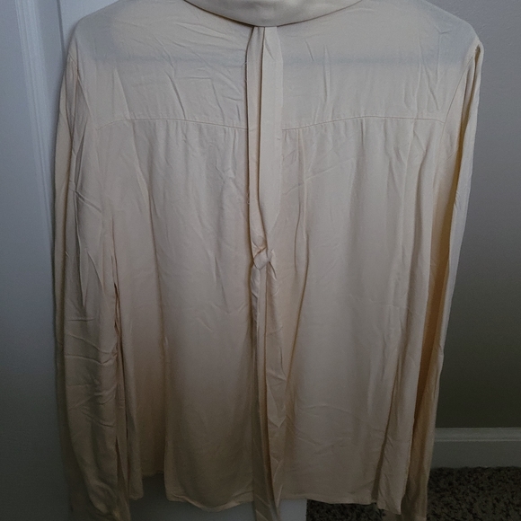 Princess Highway Cottage core button down shirt with floral detailing - Picture 4 of 4